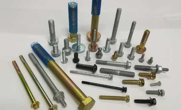 標準、非標螺栓